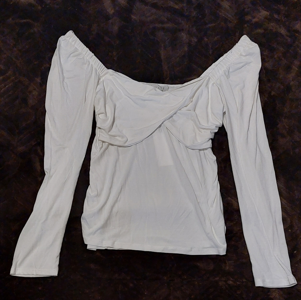 Wayf long sleeve top nwt  size L